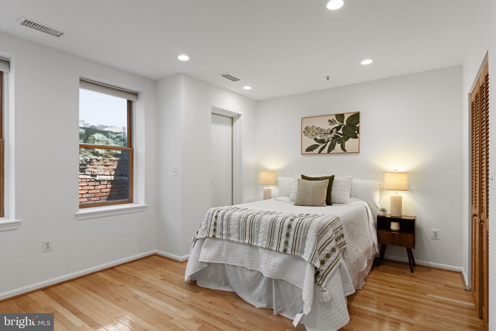 70 RHODE ISLAND AVENUE NW Unit: 503