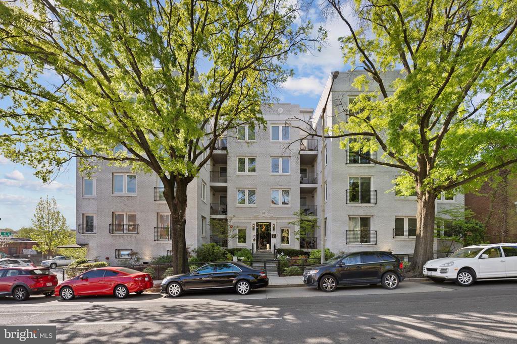 329 RHODE ISLAND AVENUE NE Unit: 104