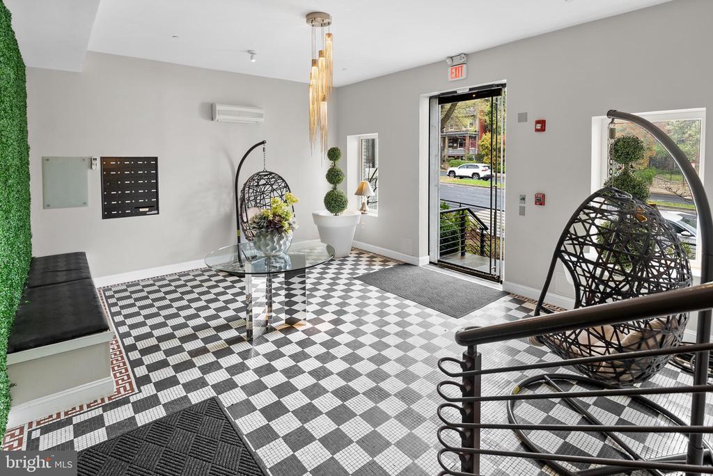 329 RHODE ISLAND AVENUE NE Unit: 104