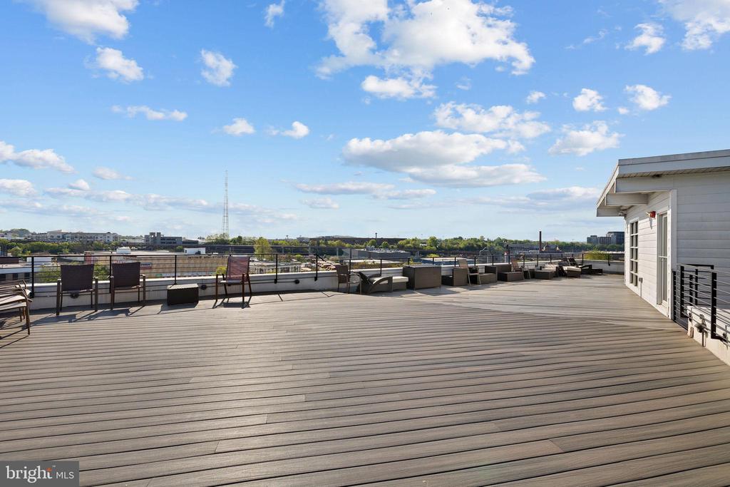 329 RHODE ISLAND AVENUE NE Unit: 104