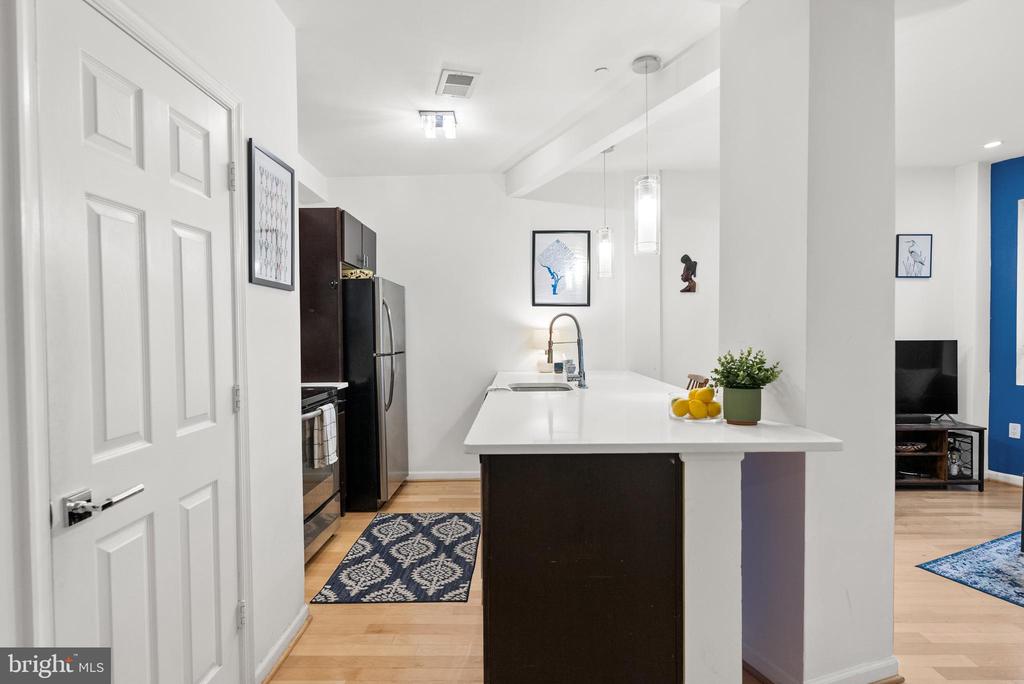 329 RHODE ISLAND AVENUE NE Unit: 104
