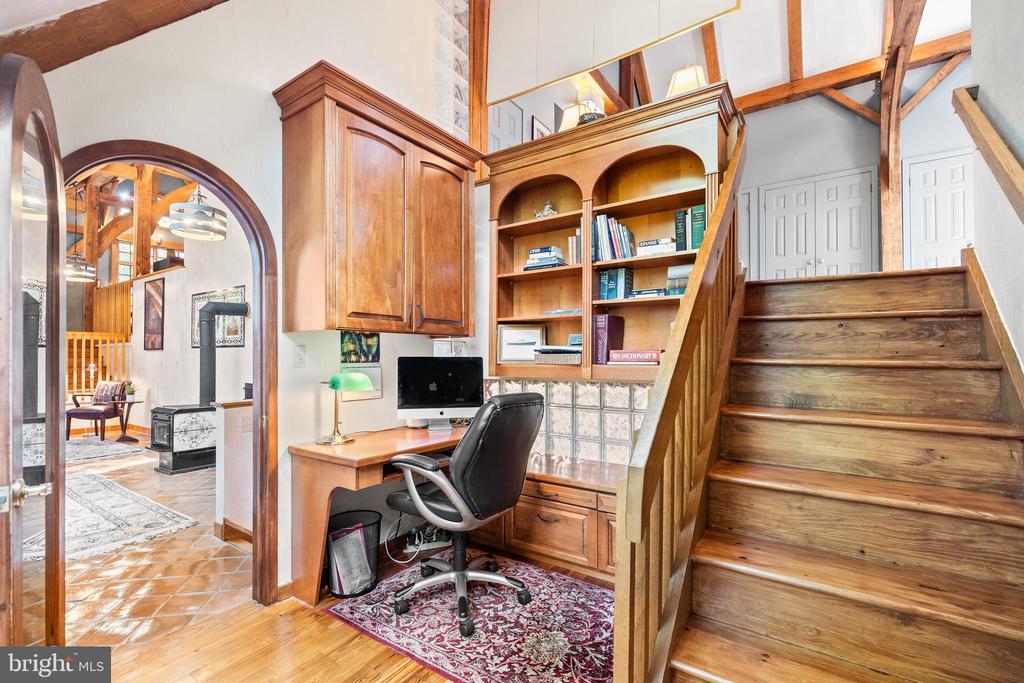 7211 Brookstone Ct