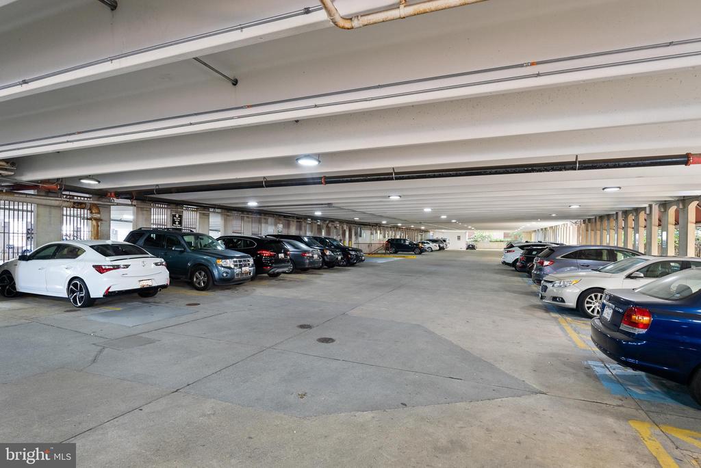 8045 Newell St #512