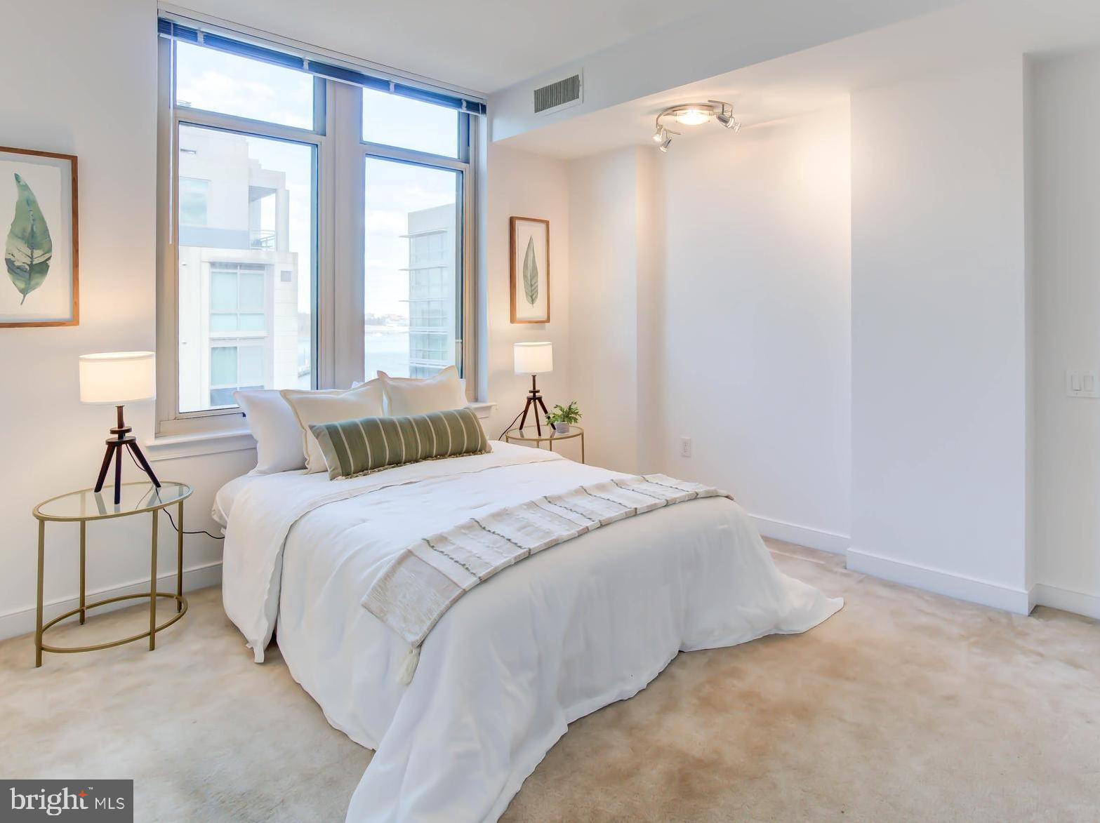 155 POTOMAC PASSAGE 322
