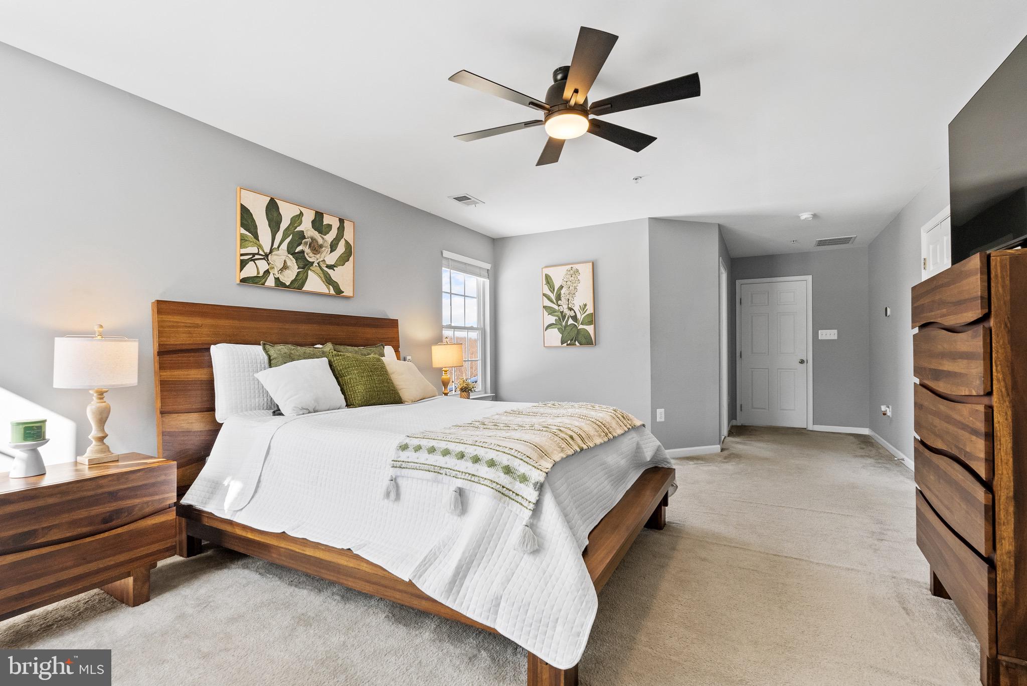 1806 ORCHARD HILL DRIVE