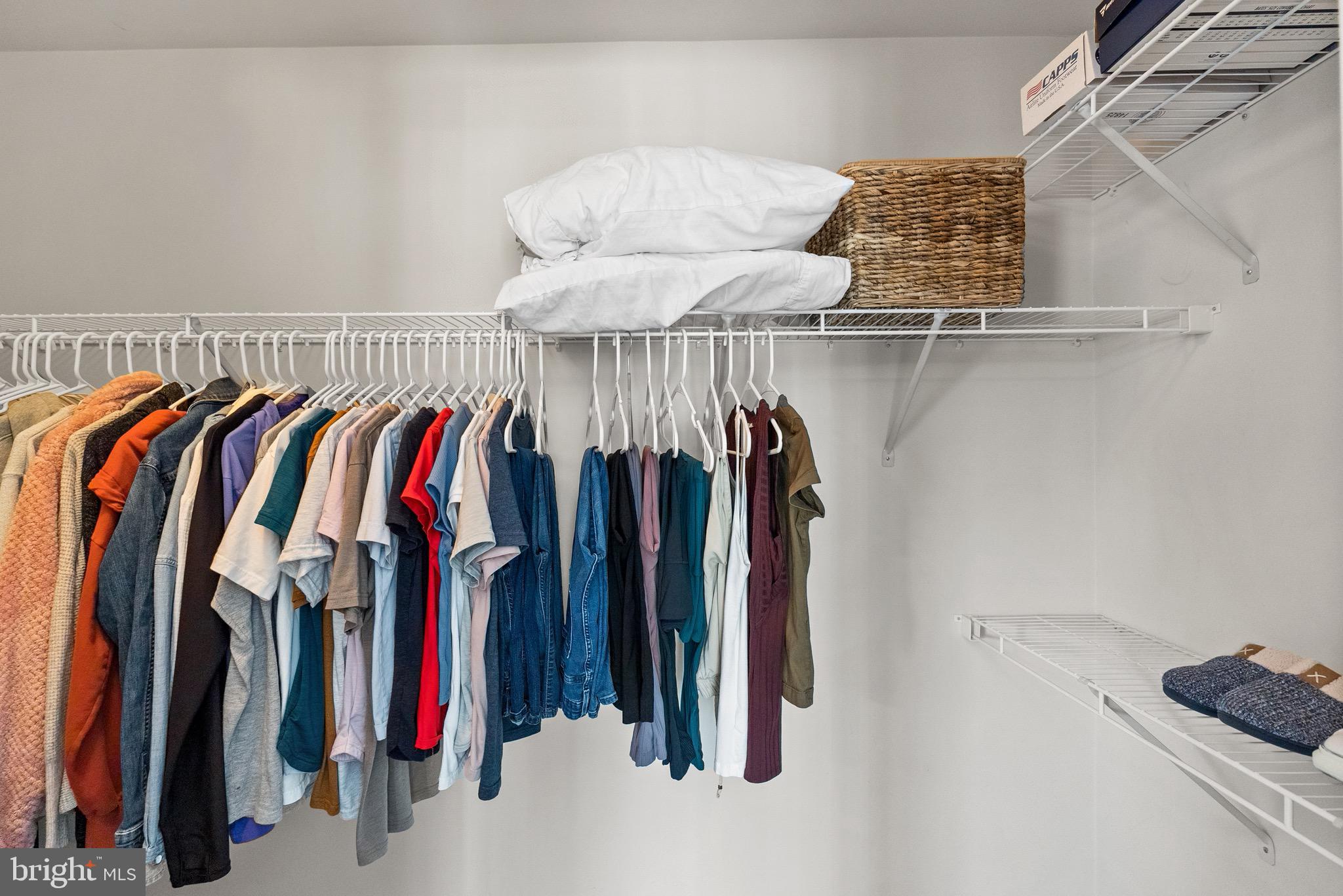 1806 ORCHARD HILL DRIVE