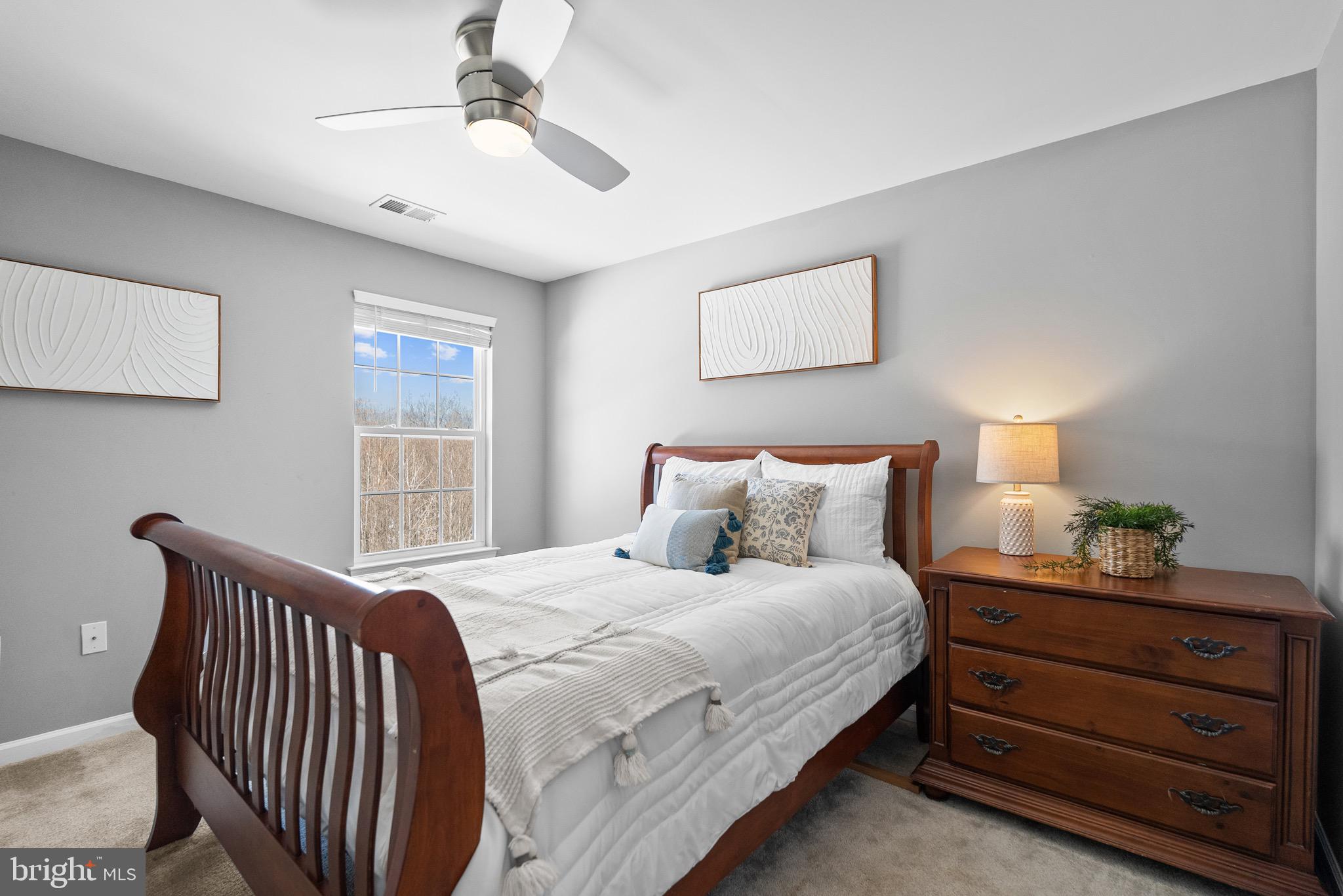 1806 ORCHARD HILL DRIVE