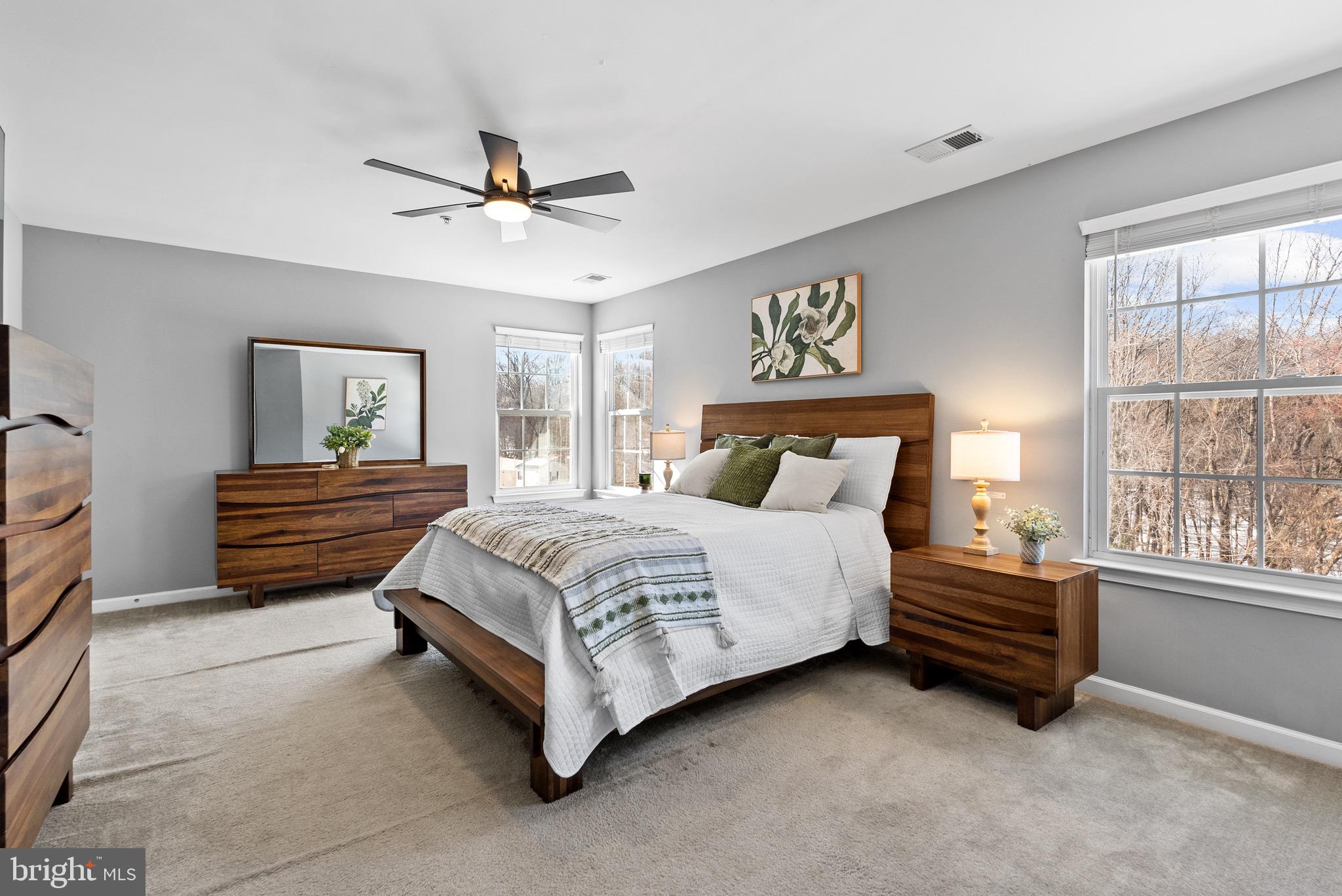 1806 ORCHARD HILL DRIVE