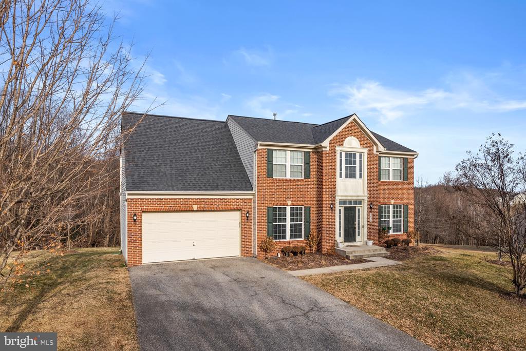 1806 ORCHARD HILL DRIVE