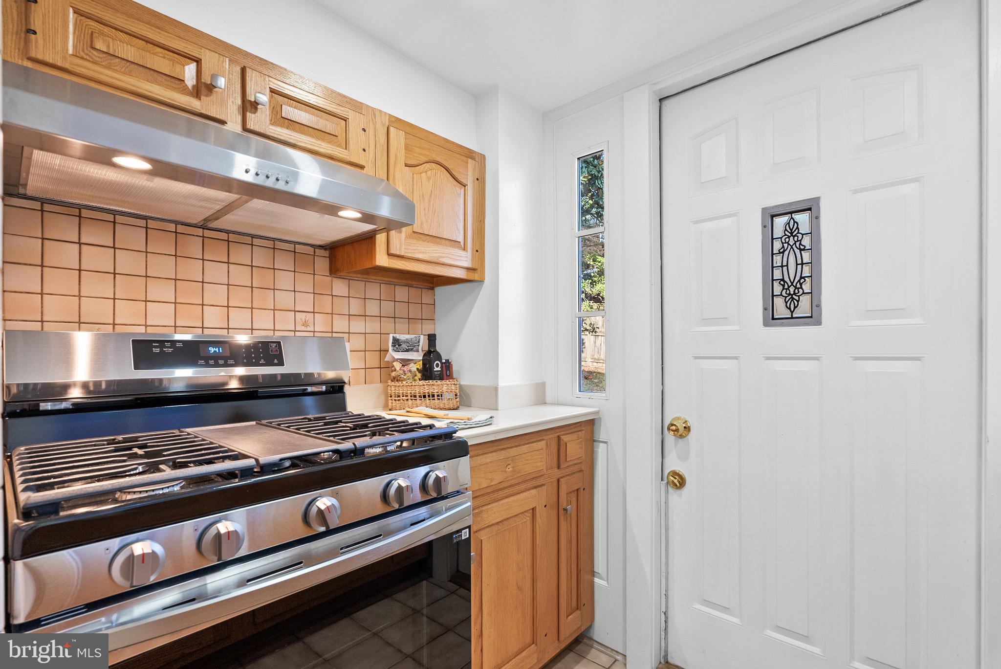 3105-A S HIGH STREET