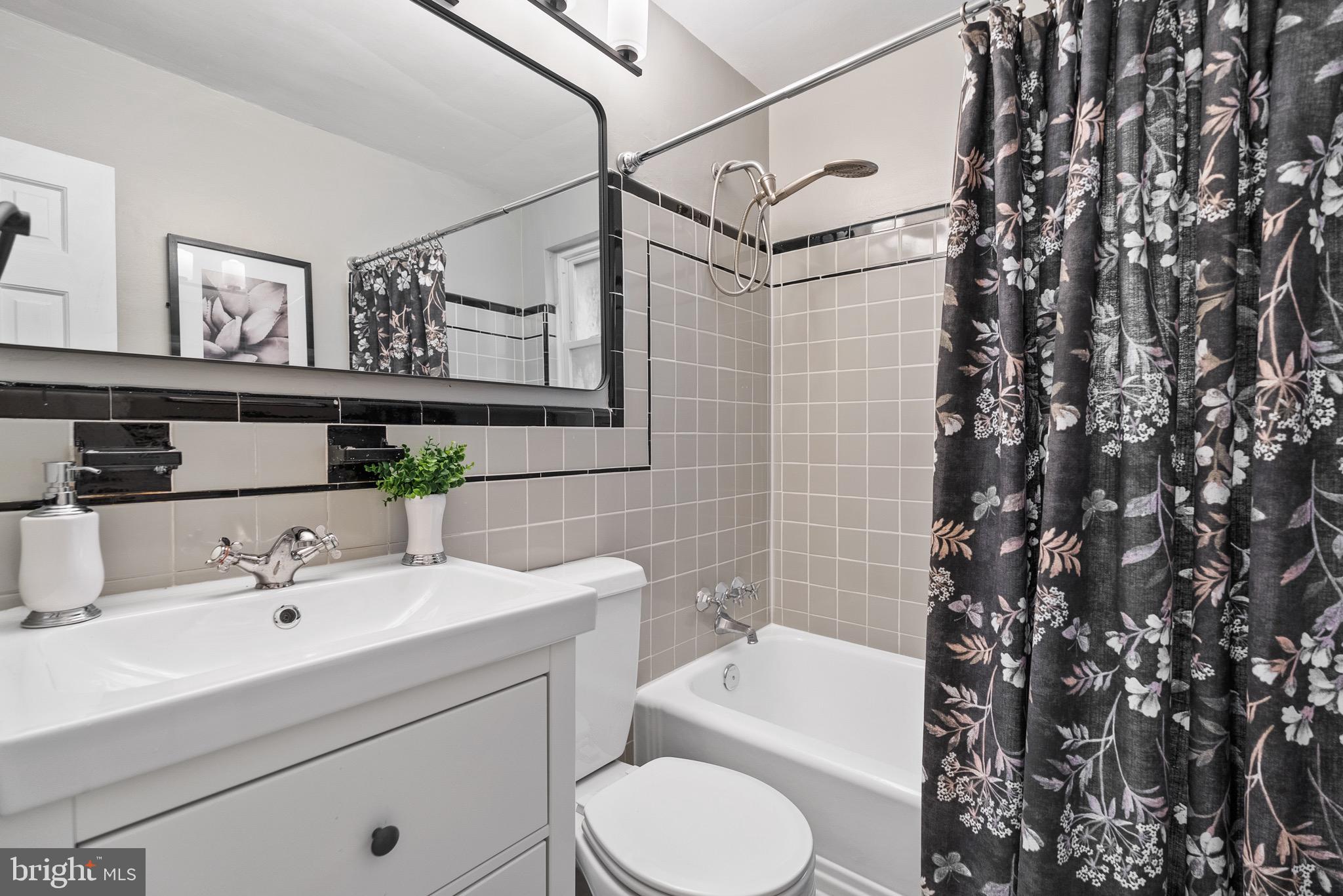 3105-A S HIGH STREET