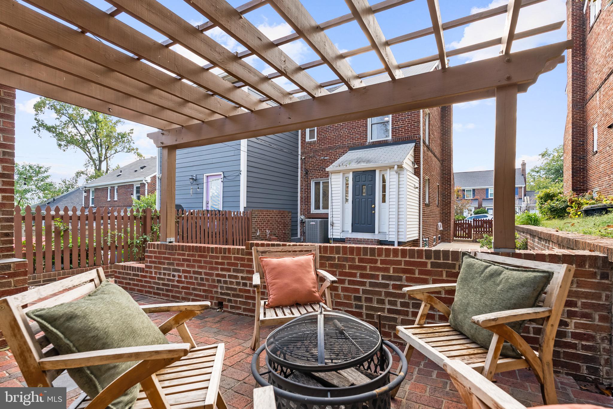 3105-A S HIGH STREET