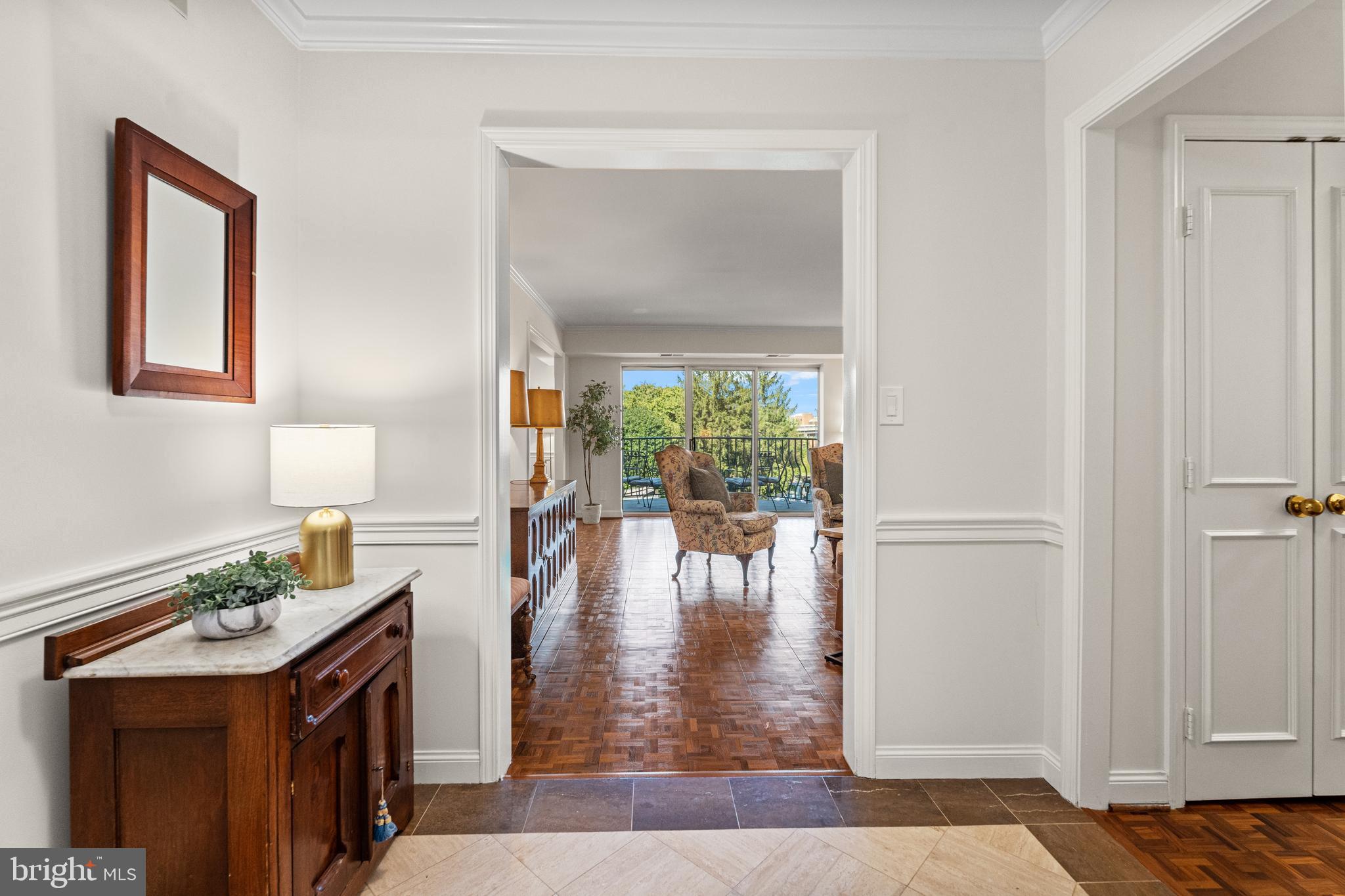 1250 S Washington STREET Unit: 204