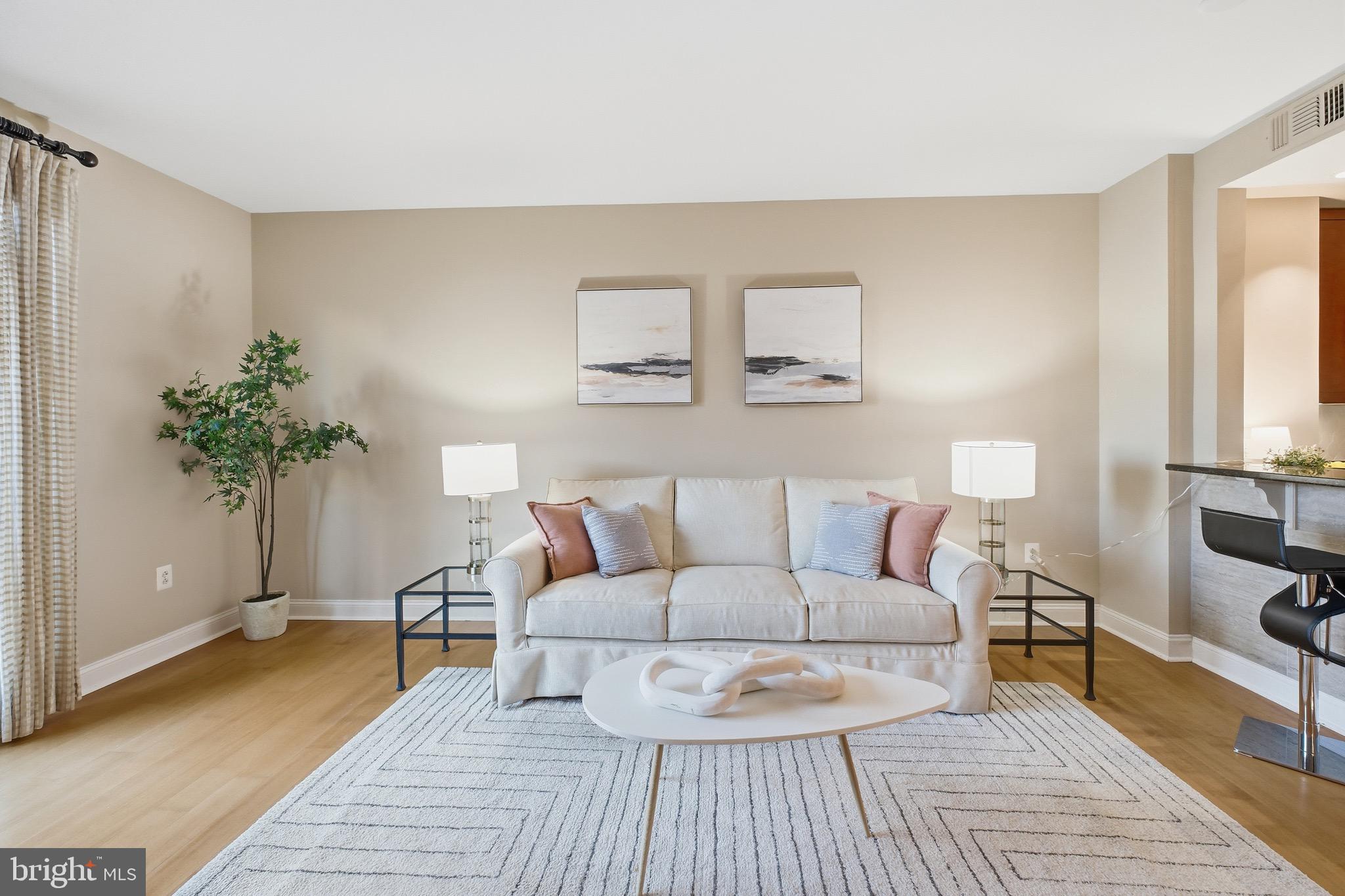 2050 JAMIESON AVENUE 1005