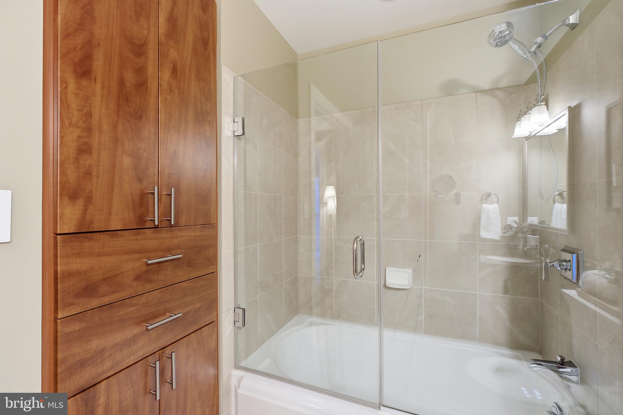 2050 JAMIESON AVENUE 1005