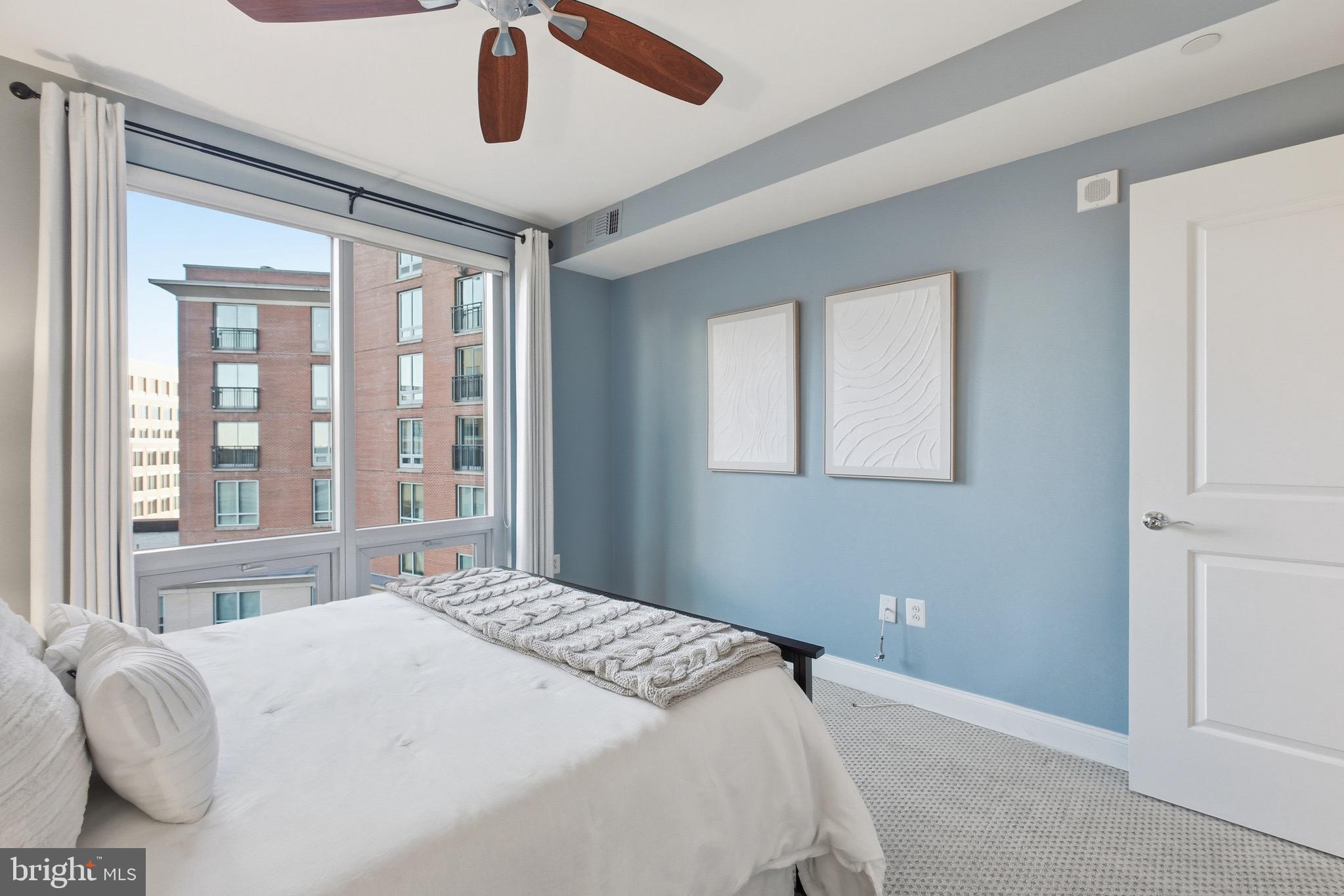 2050 JAMIESON AVENUE 1005