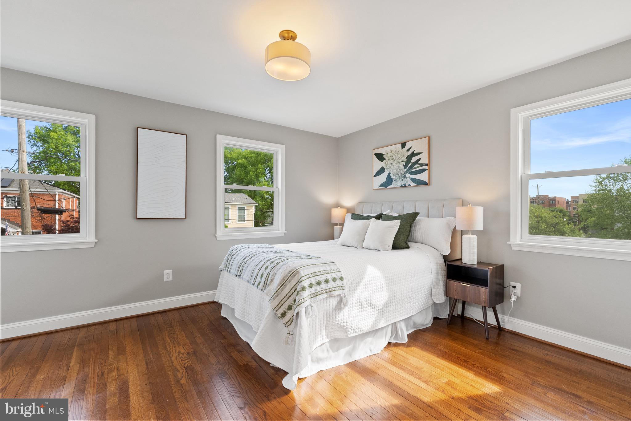 513 E BELLEFONTE AVENUE