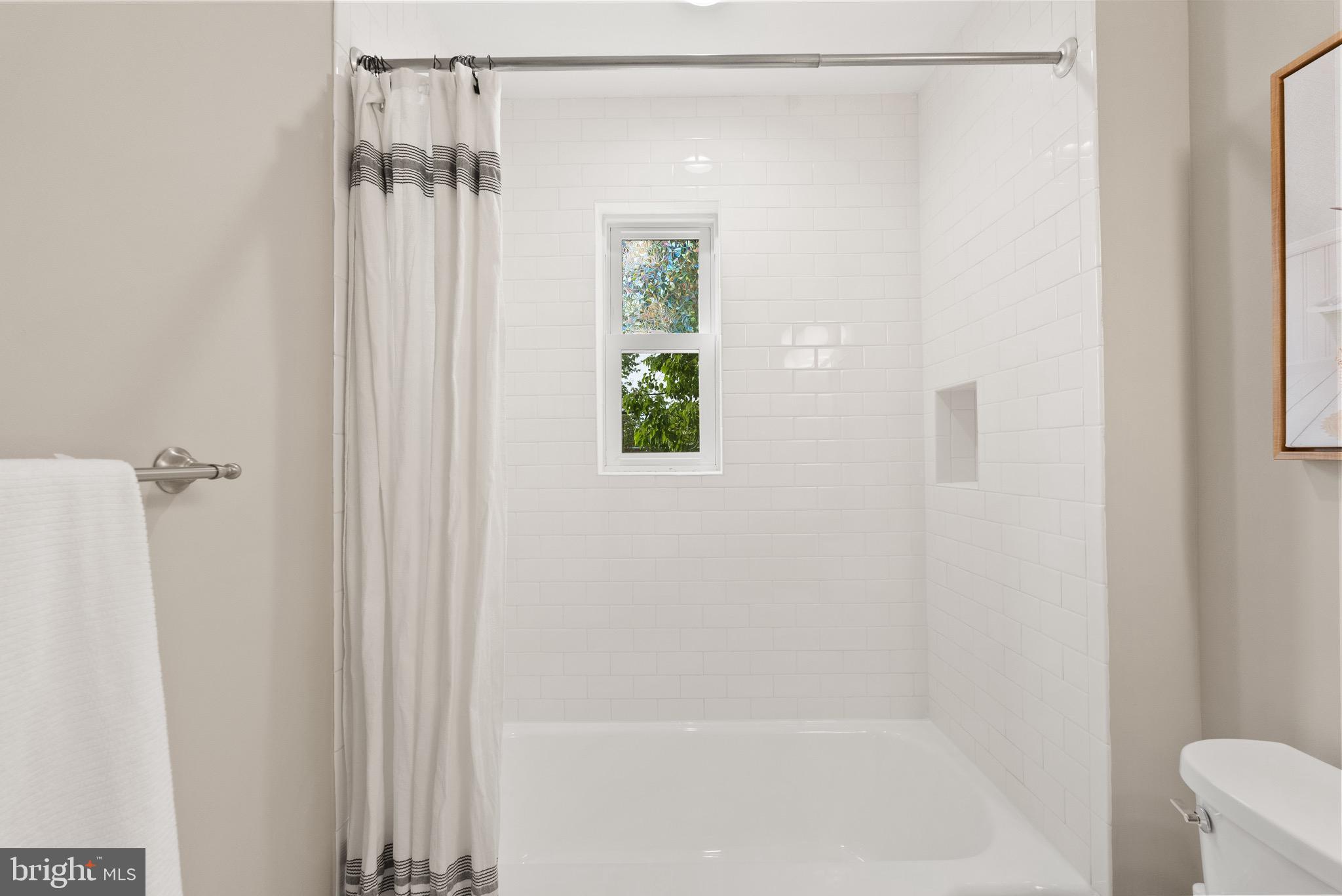 513 E BELLEFONTE AVENUE