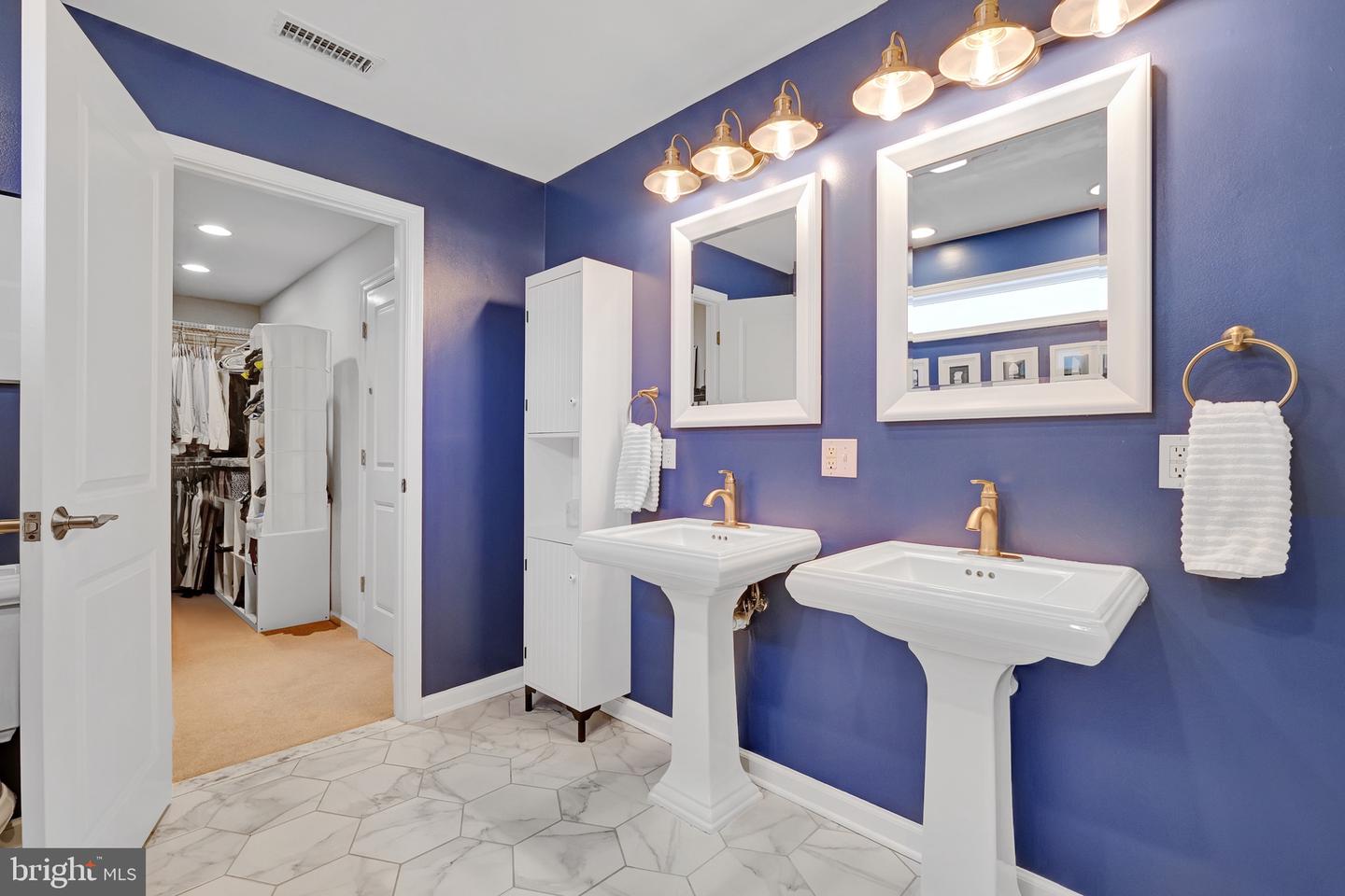 8118 Yorktown Dr