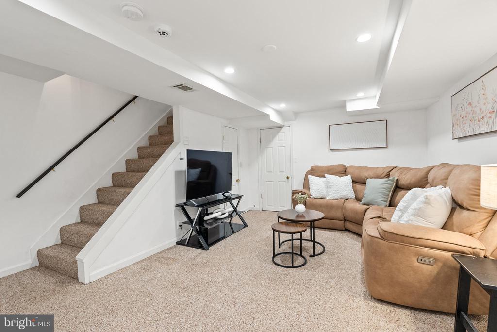 2246 Mary Baldwin Dr
