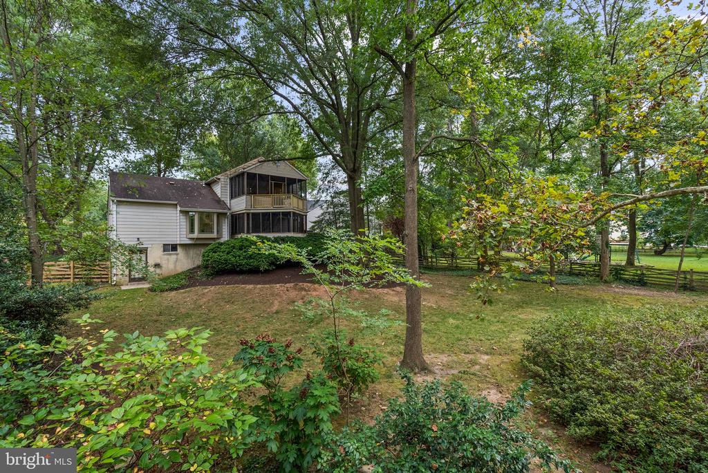 3116 MADISON HILL COURT