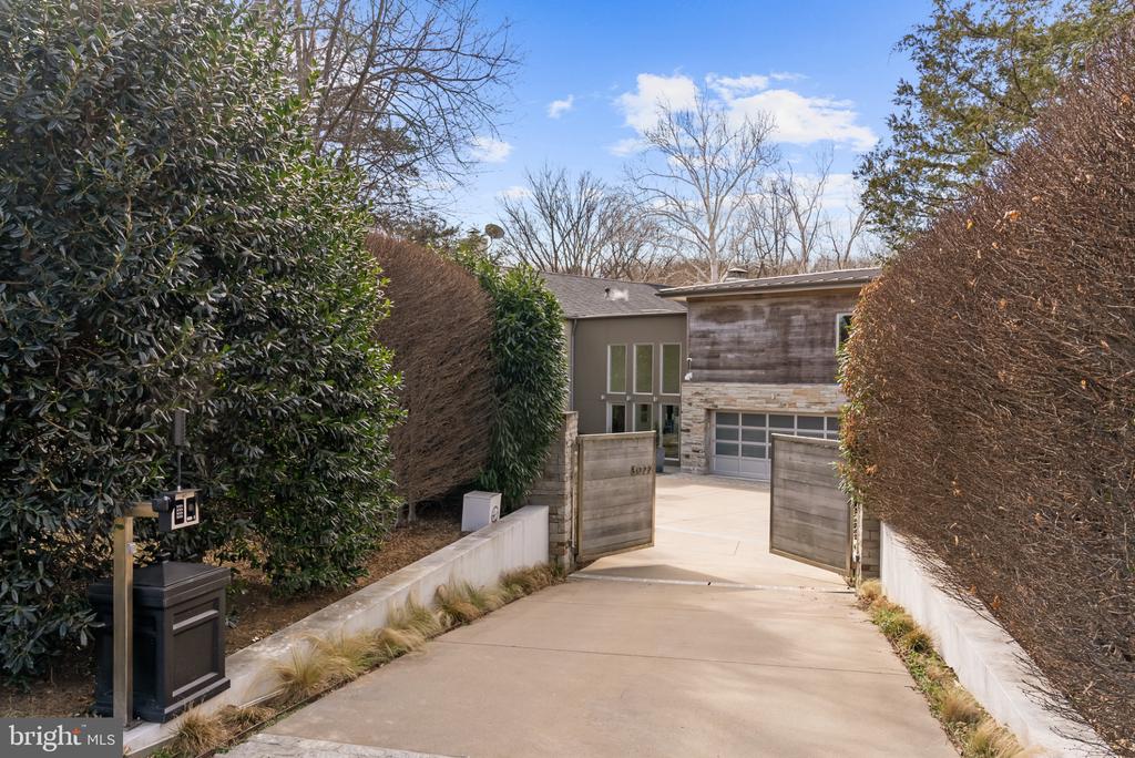 3022 FOX MILL ROAD