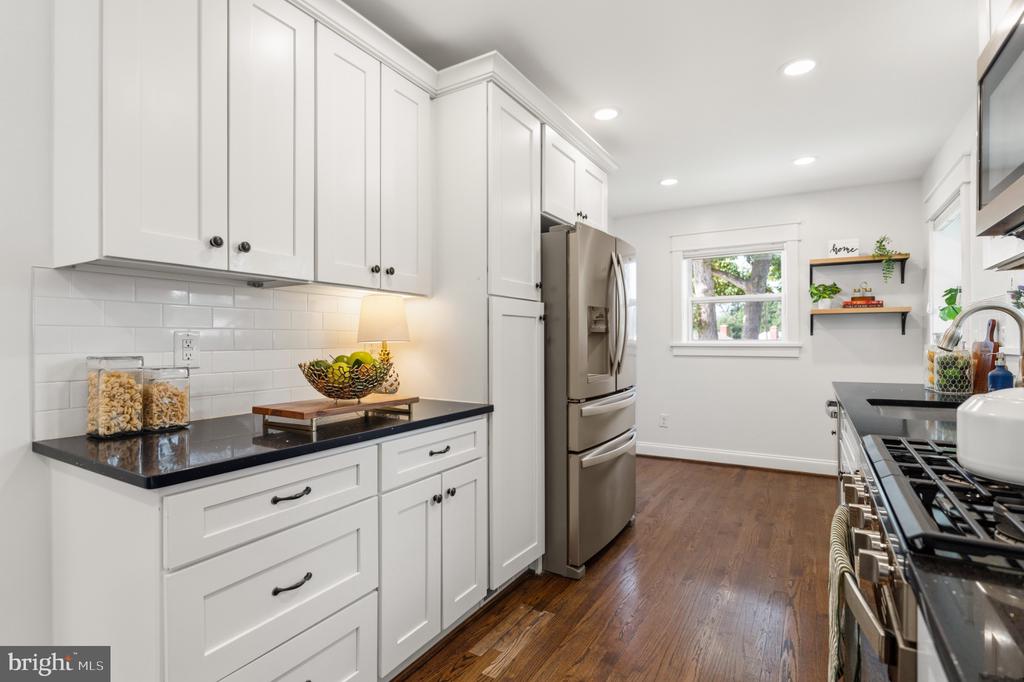 3635 DANNYS LANE