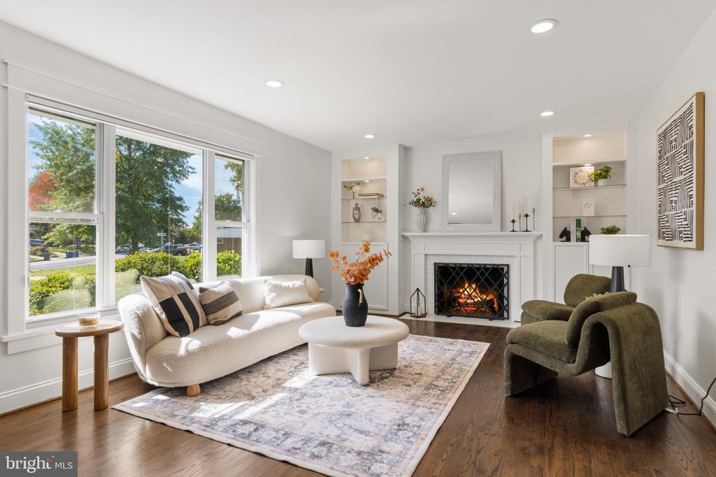 3635 DANNYS LANE