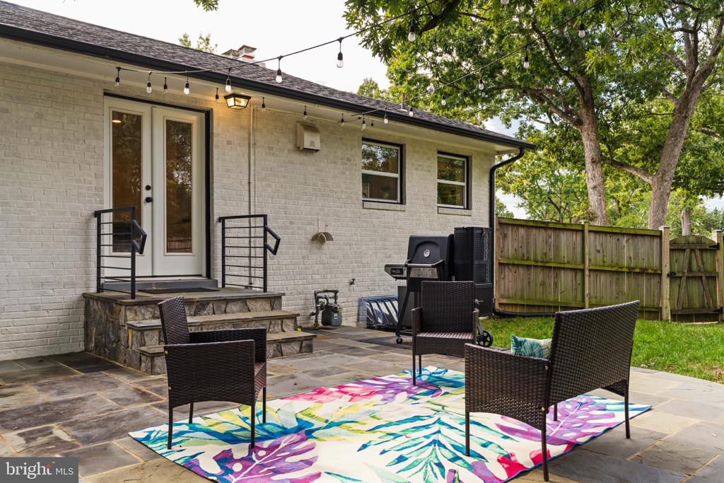 3635 DANNYS LANE