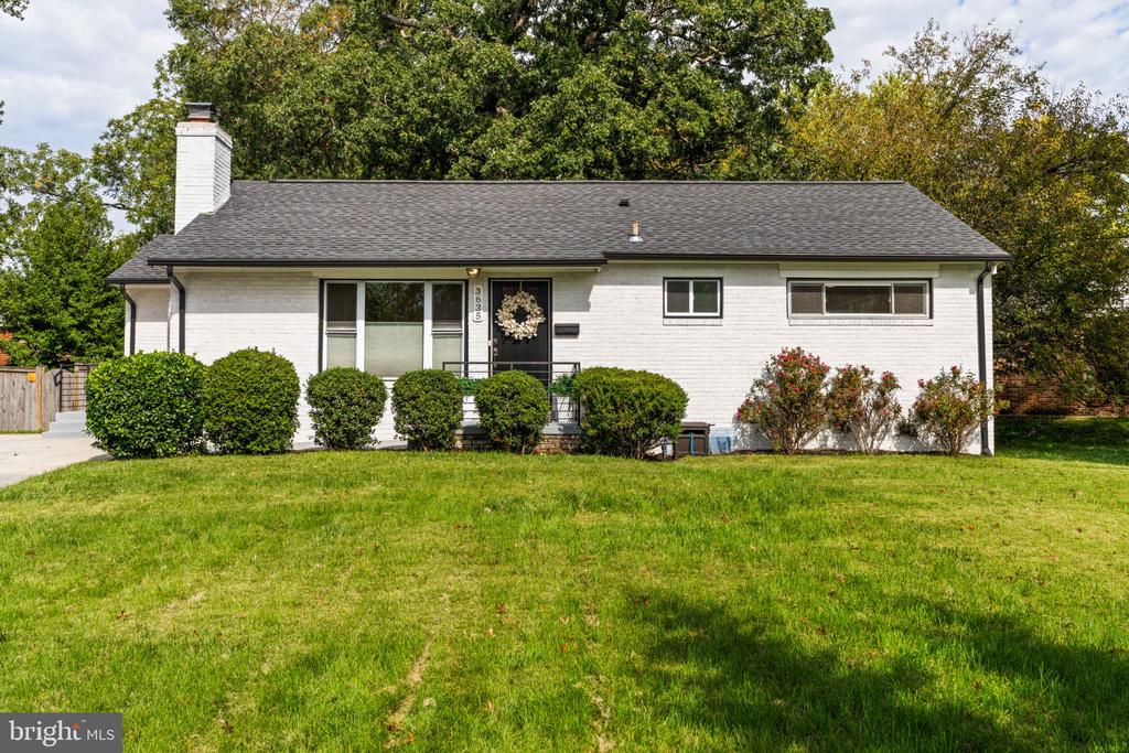 3635 DANNYS LANE