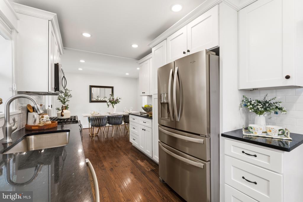 3635 DANNYS LANE