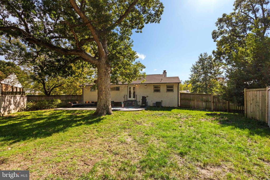 3635 DANNYS LANE