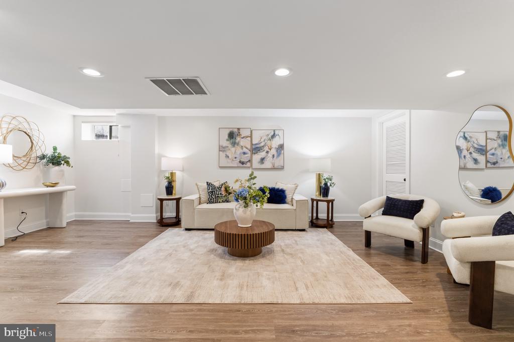 3635 DANNYS LANE