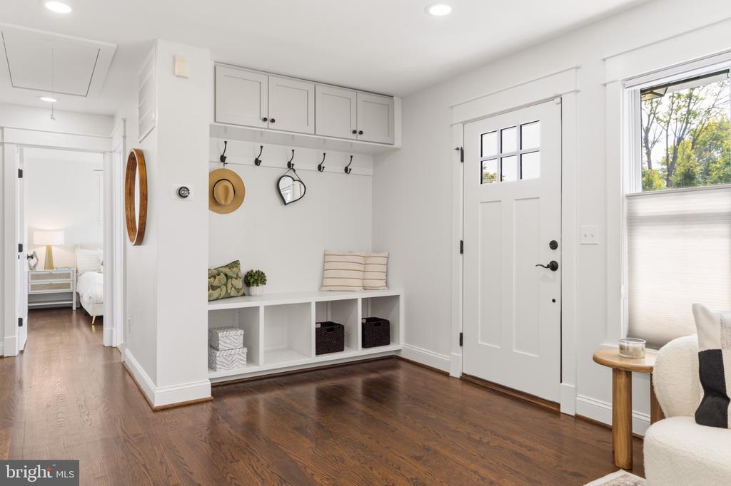 3635 DANNYS LANE