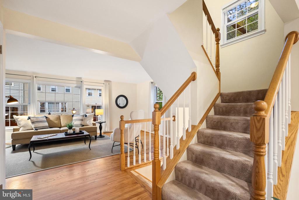 13203 Putnam Cir