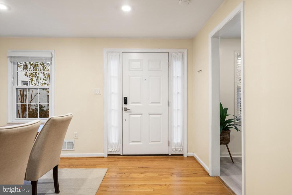 13203 Putnam Cir