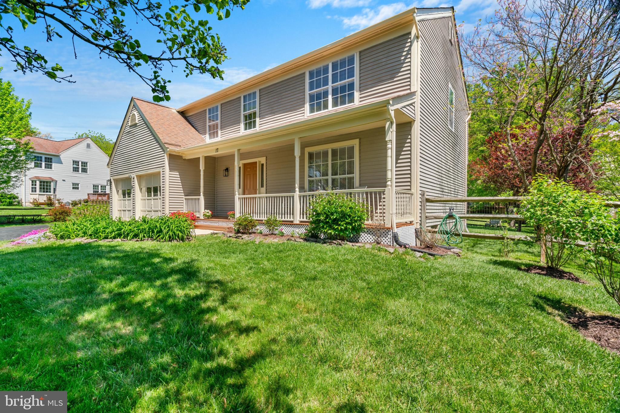 17 TEA ROSE COURT