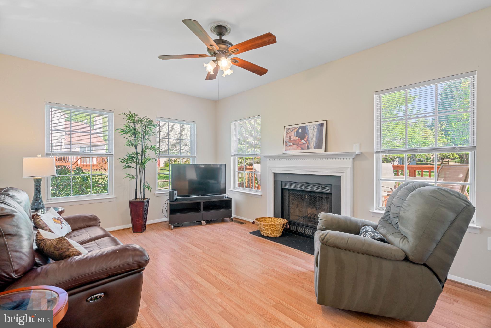 17 TEA ROSE COURT