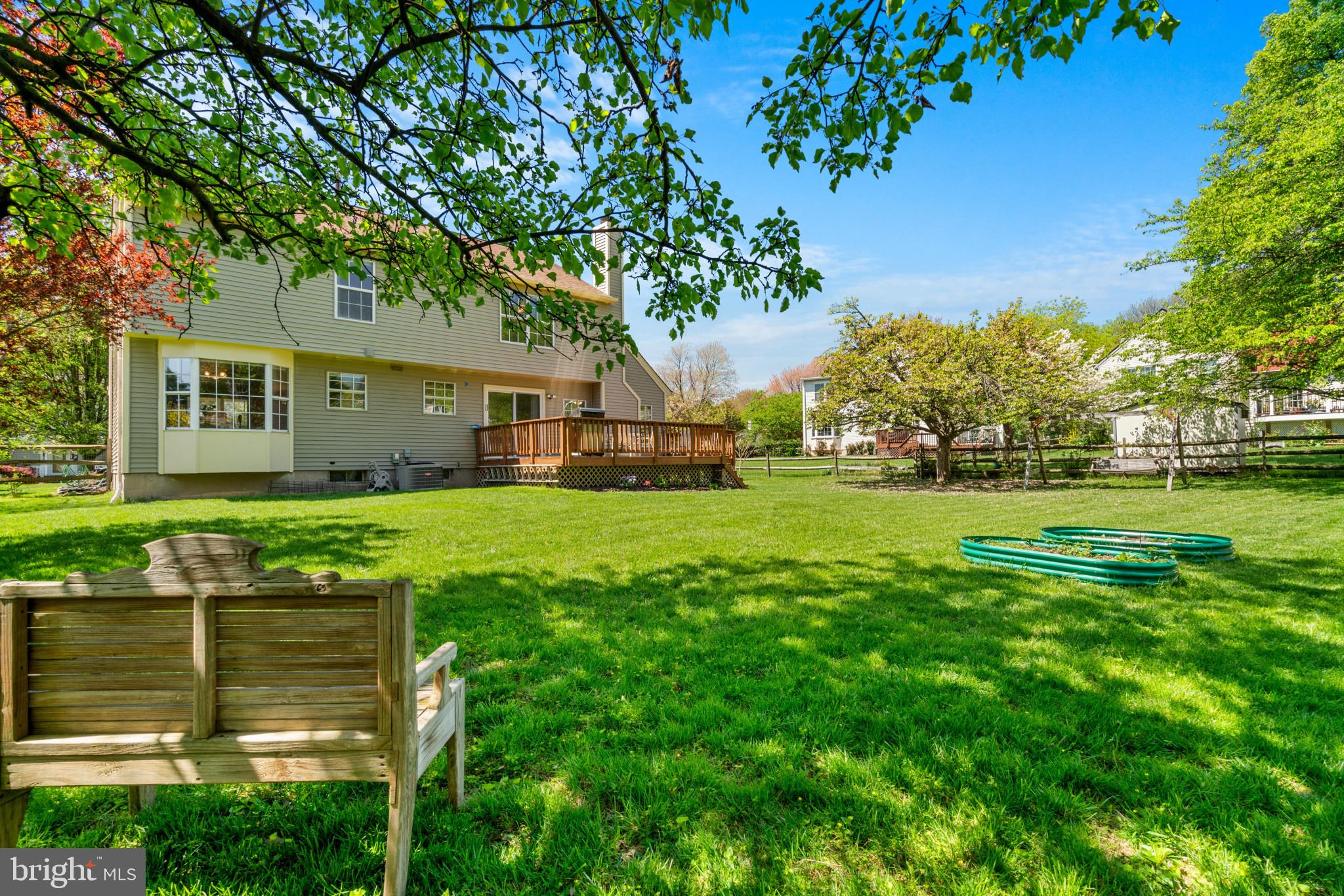 17 TEA ROSE COURT