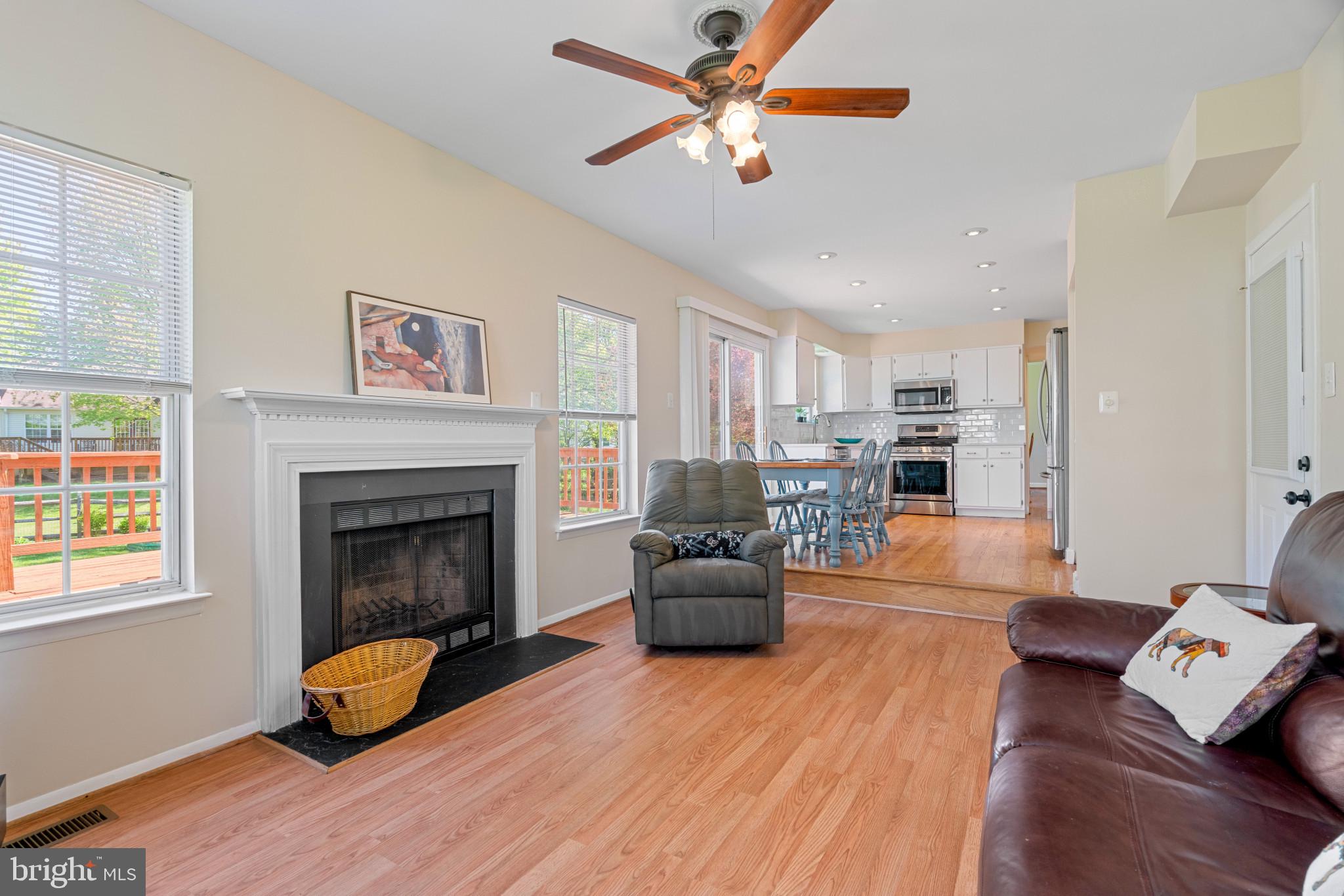 17 TEA ROSE COURT
