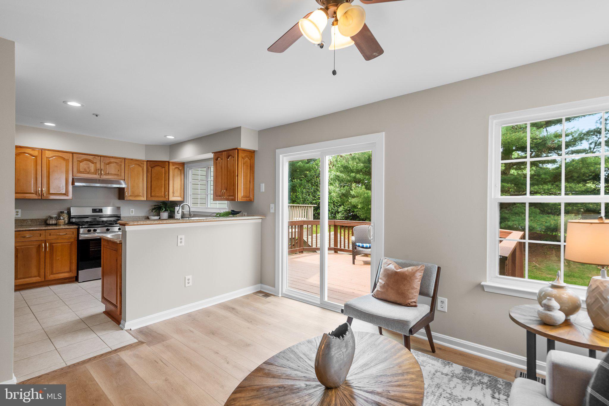 8462 MEADOW GREEN WAY