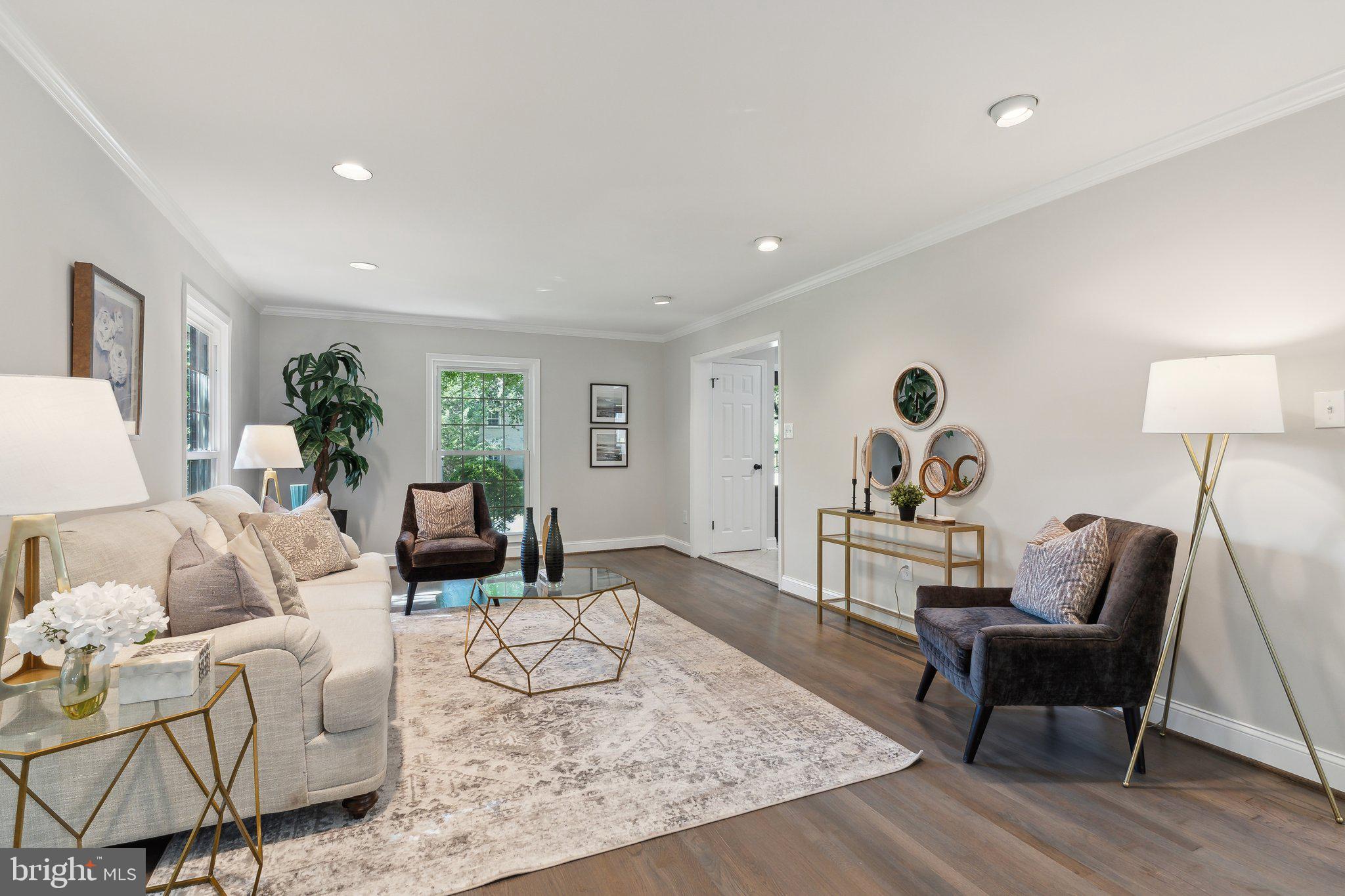 9121 CRANFORD DRIVE