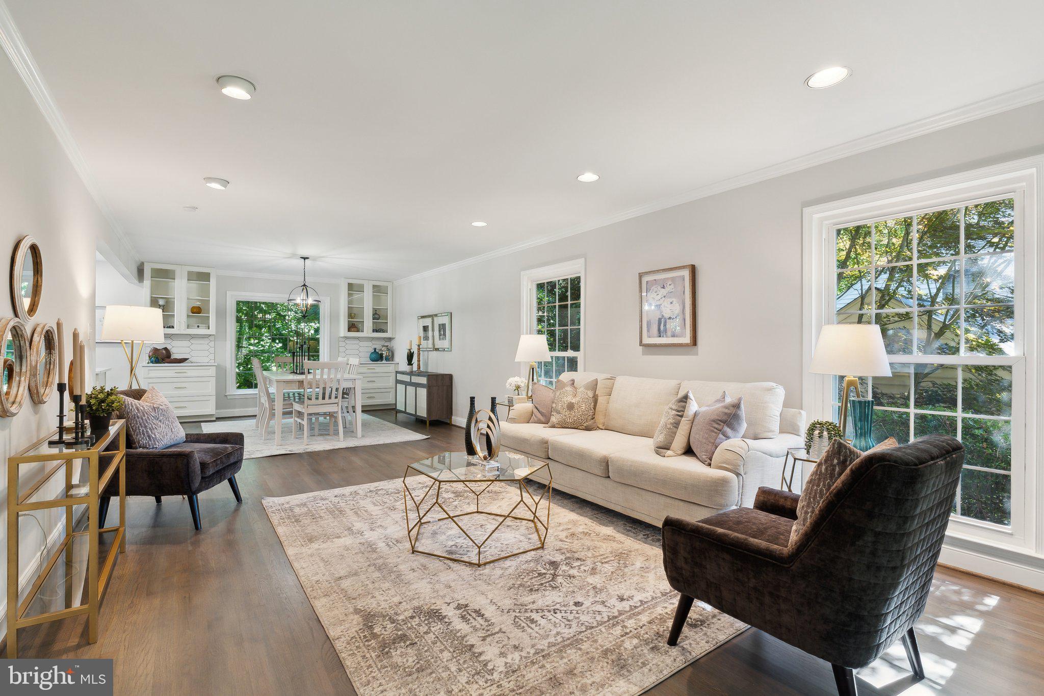 9121 CRANFORD DRIVE