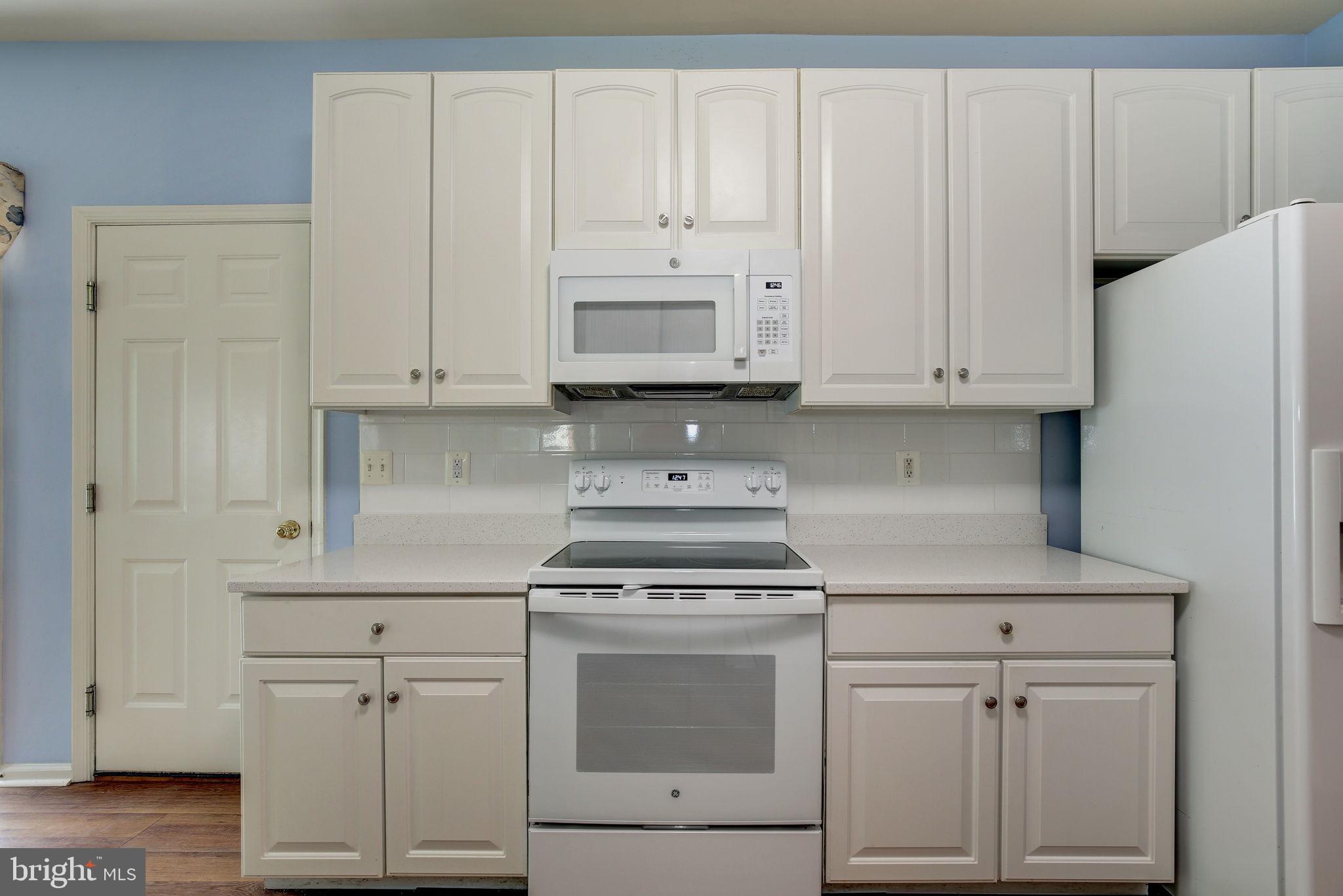 403 WINTER WALK DRIVE