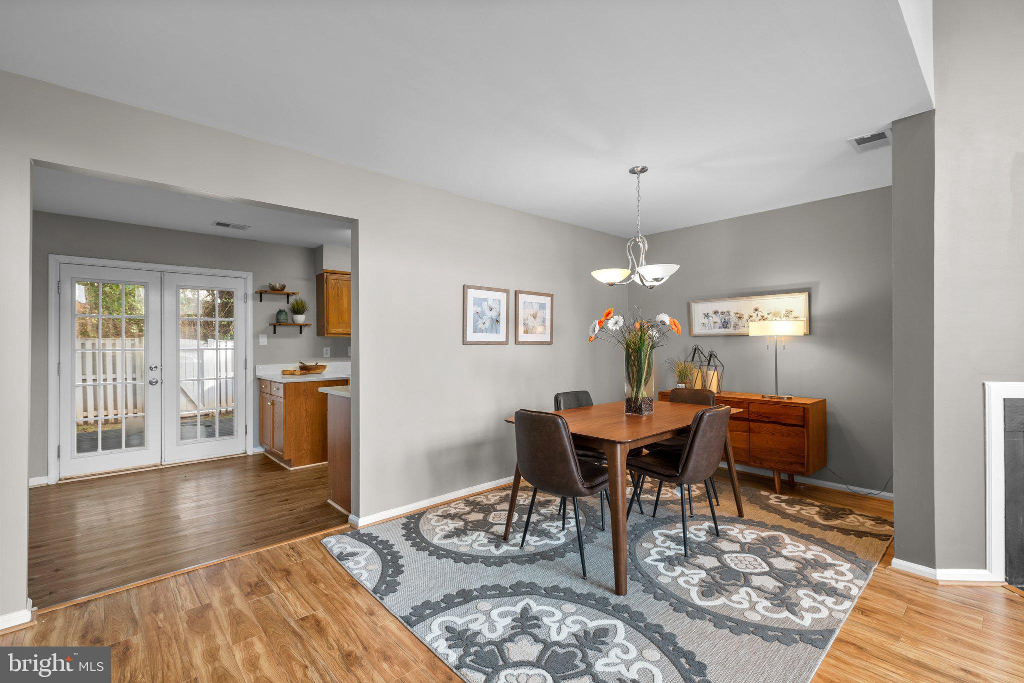 42 CHERRY BEND COURT