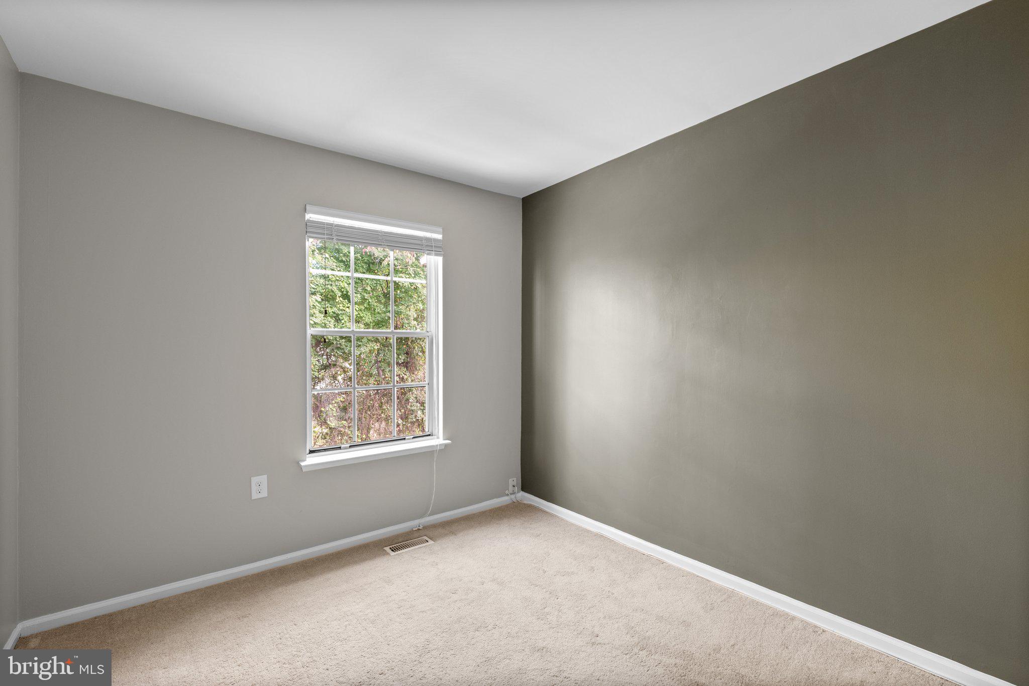 42 CHERRY BEND COURT