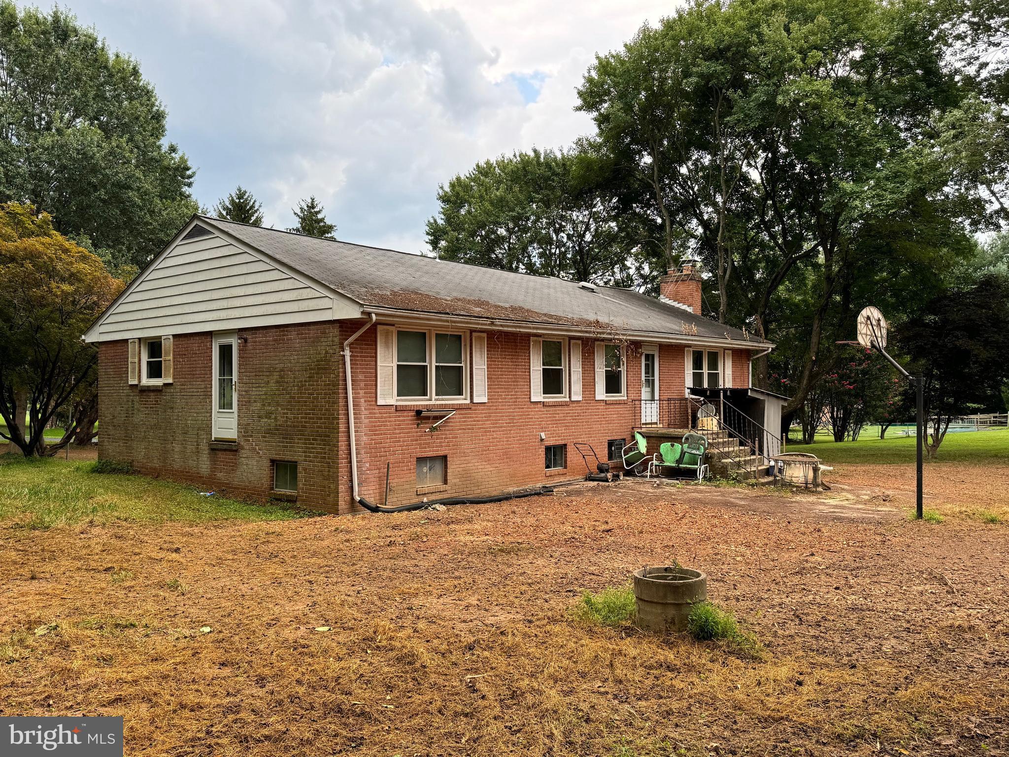 15612 NORMAN DRIVE
