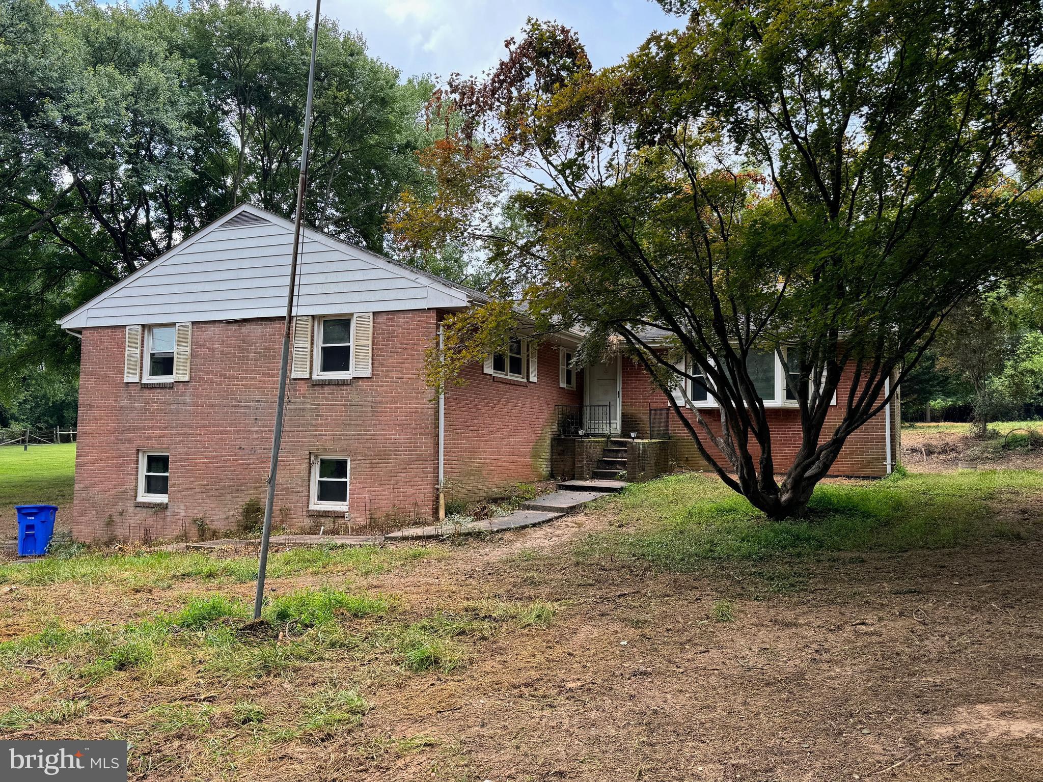 15612 NORMAN DRIVE
