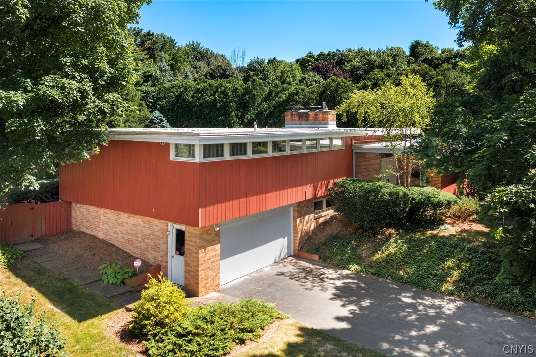 5220 Winterton Drive