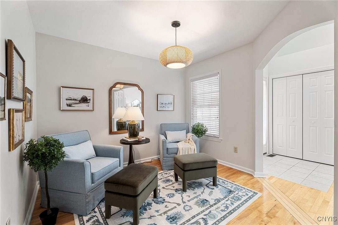 28 Willowbrook Drive (Martin Point Townhouse)